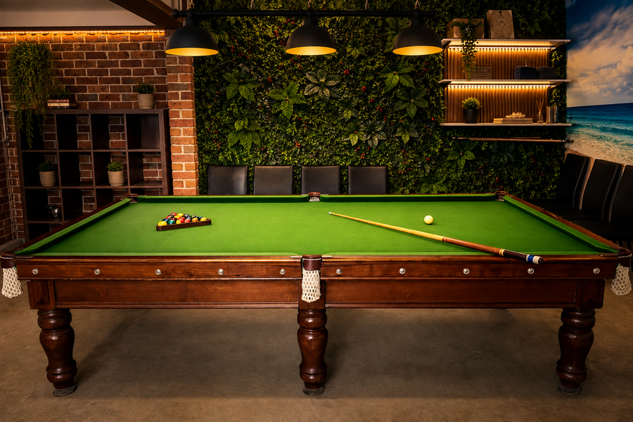 Games room with pool table